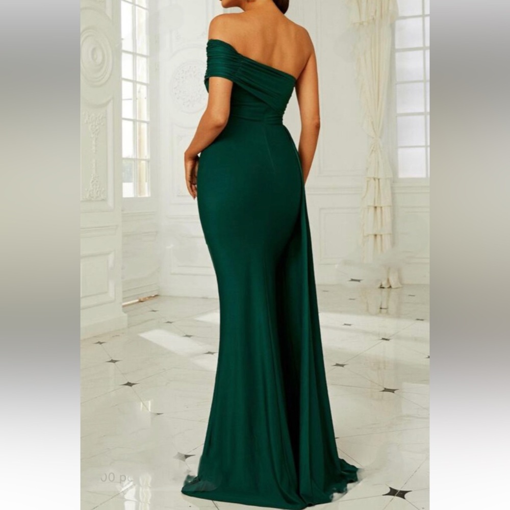 Luxe orange one shoulder draped party formal evening gown dress - Picture 3 of 10